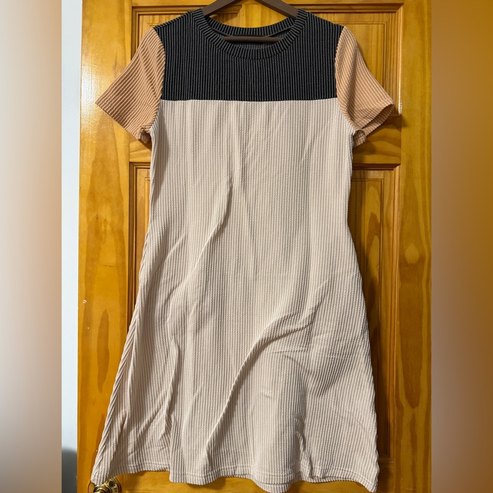 Elegant Black and Tan Women's Dress, size S